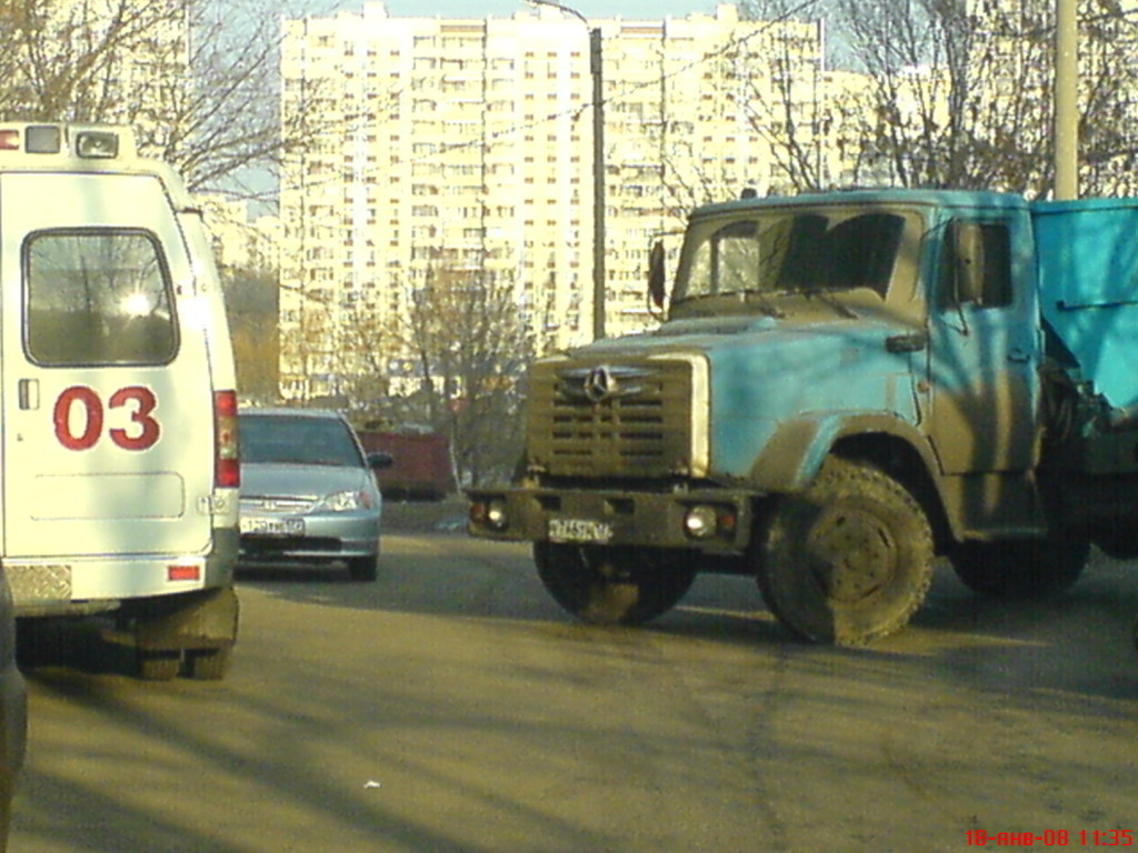 Тут недавно видел новую модель мерседеса :) / Юмор | АвтоТочки